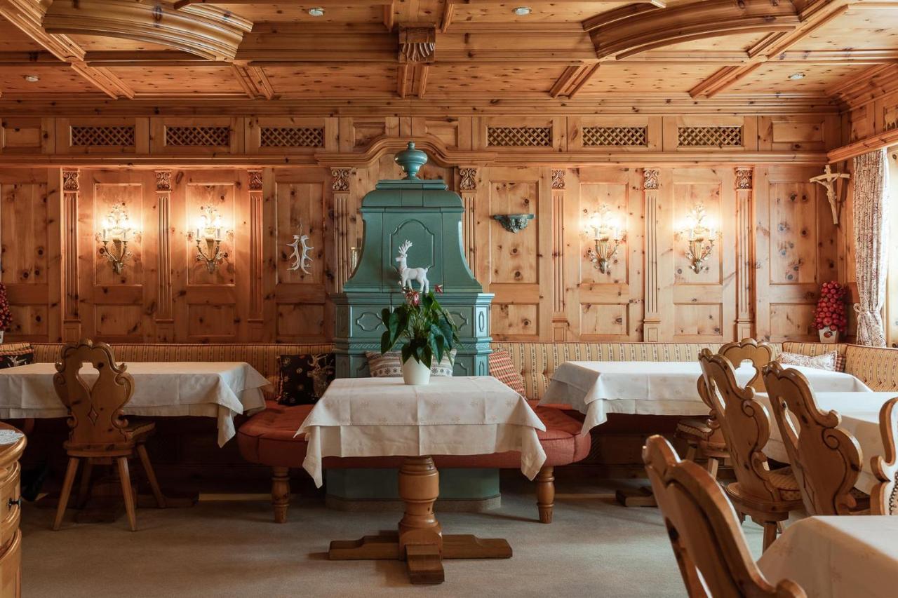 Bed & Breakfast Hotel Guggis Zuers Экстерьер фото