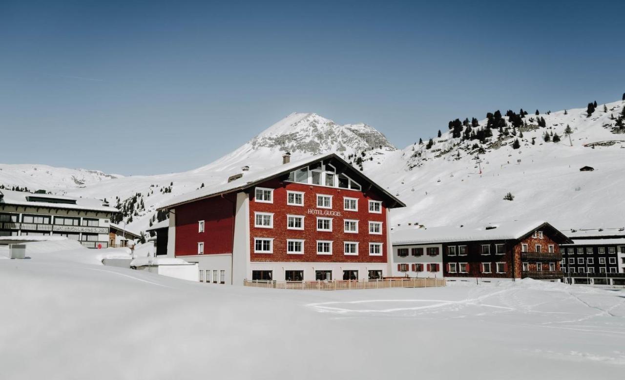 Bed & Breakfast Hotel Guggis Zuers Экстерьер фото